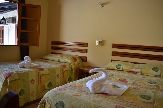 Imagen de la habitación del Hotel Patio Grande. Foto 8
