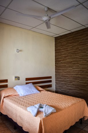 Imagen de la habitación del Hotel Patio Grande. Foto 12