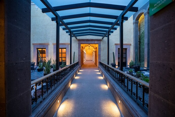 Imagen general del Hotel Patio Santiago. Foto 4