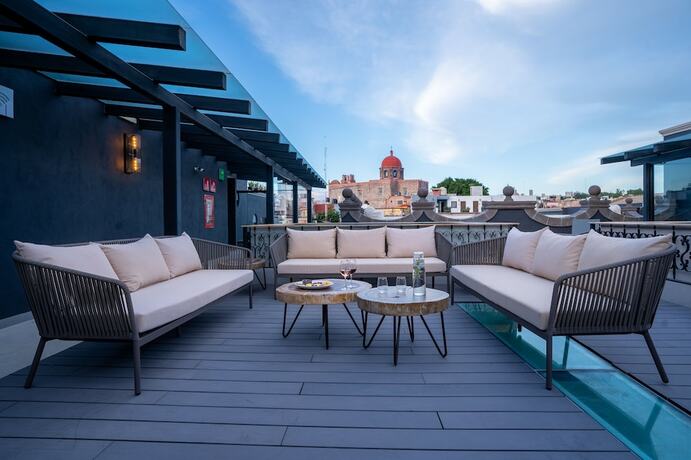 Imagen general del Hotel Patio Santiago. Foto 13