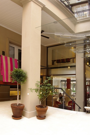 Imagen de los interiores del Hotel Patios De San Telmo. Foto 13