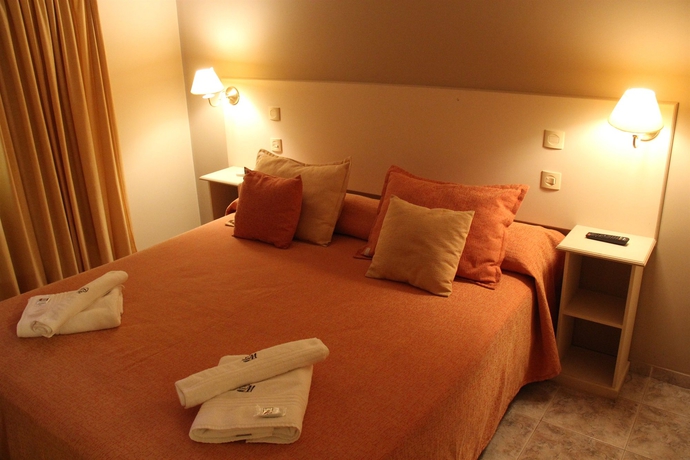 Imagen de la habitación del Hotel Patios Del Mediterr&aacute;neo. Foto 10