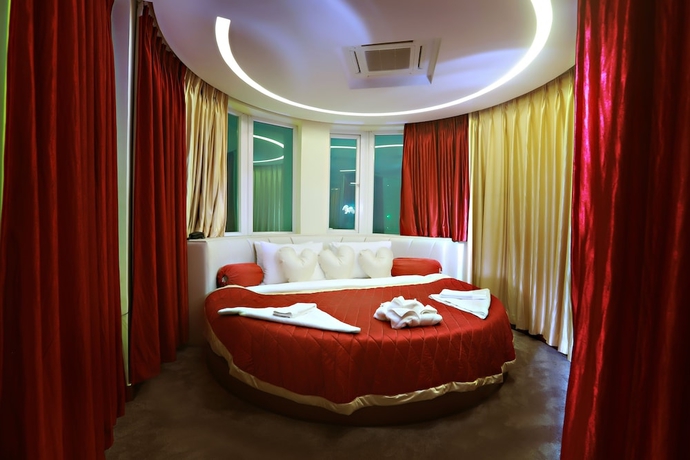 Imagen de la habitación del Hotel Patliputra Continental. Foto 3