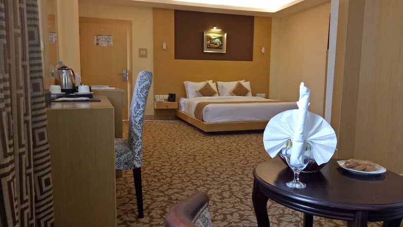 Imagen de la habitación del Hotel Patliputra Continental. Foto 13