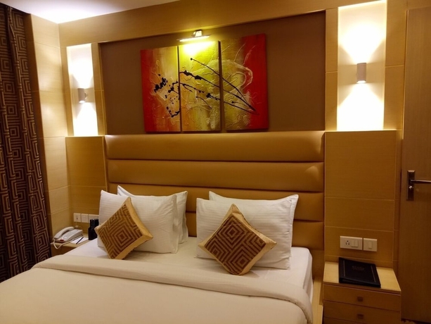 Imagen de la habitación del Hotel Patliputra Continental. Foto 16