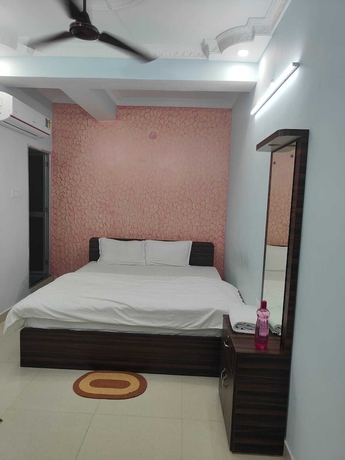 Imagen de la habitación del Hotel Patna Sahib Inn. Foto 13