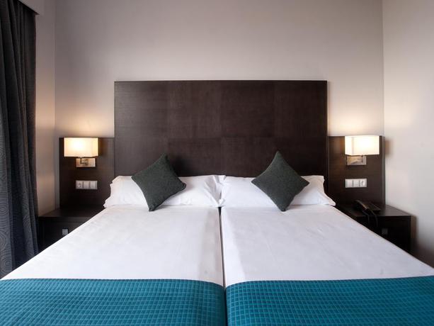 Imagen de la habitación del Hotel Pato Amarillo. Foto 7