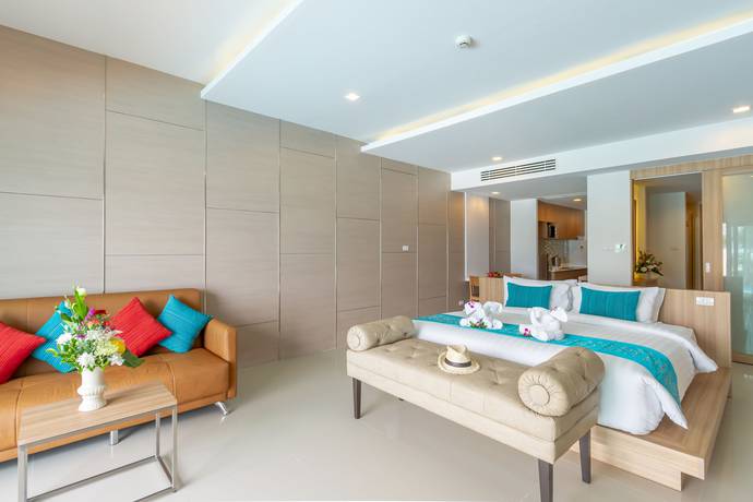 Imagen de la habitación del Hotel Patong Bay Hill Resort. Foto 18