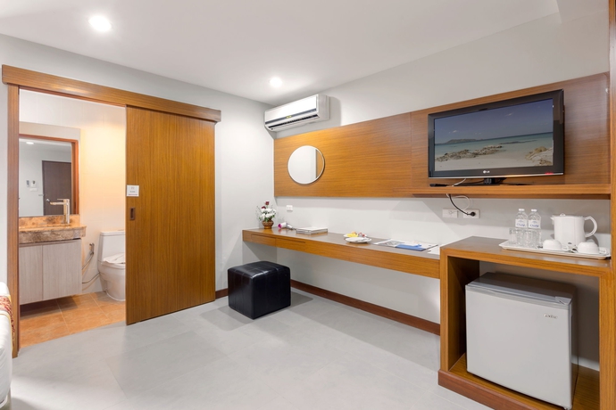 Imagen de la habitación del Hotel Patong Bay Residence, Phuket. Foto 9