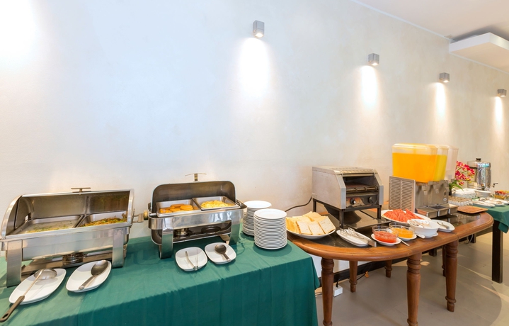 Imagen del bar/restaurante del Hotel Patong Bay Residence, Phuket. Foto 4