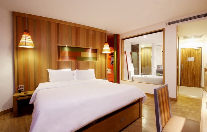 Imagen de la habitación del Hotel Patong Beach. Foto 6