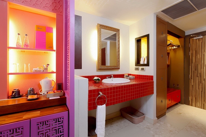 Imagen de la habitación del Hotel Patong Beach. Foto 8