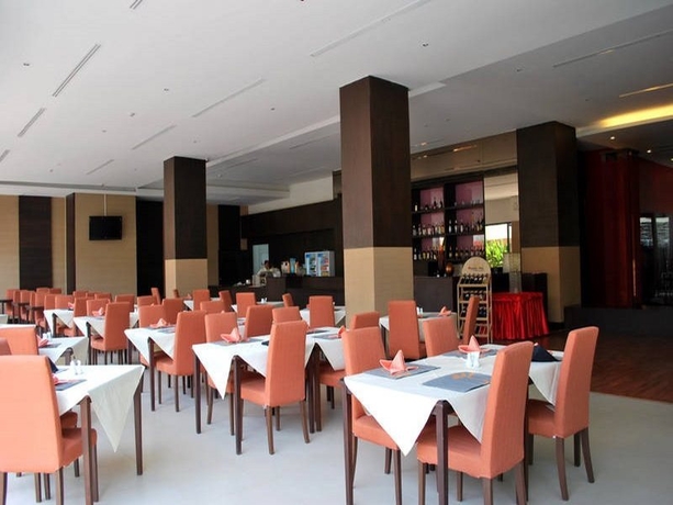 Imagen general del Hotel Patong City Hotel Phuket. Foto 9
