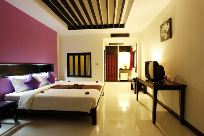 Imagen de la habitación del Hotel Patong Cottage. Foto 10