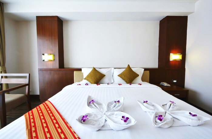 Imagen de la habitación del Hotel Patong Palace. Foto 3