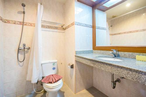 Imagen de la habitación del Hotel Patong Pearl. Foto 9