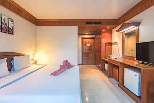 Imagen de la habitación del Hotel Patong Pearl. Foto 14