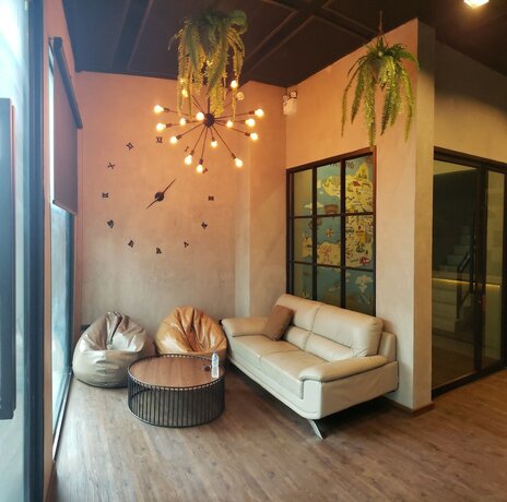 Imagen general del Hotel Patong Poshtel - Adults Only - Hostel. Foto 10