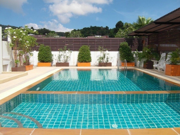 Imagen de la piscina del Hotel Patong Princess. Foto 5