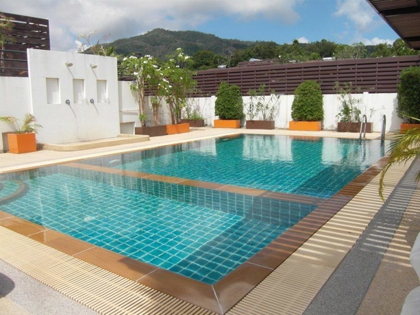Imagen de la piscina del Hotel Patong Princess. Foto 6