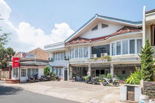 Imagen general del Hotel Patradissa Stasiun Bandung. Foto 6