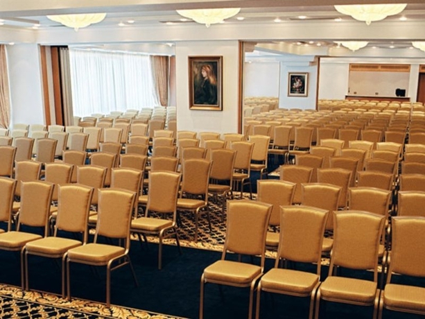 Imagen general del Hotel Patras Palace. Foto 3