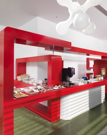 Imagen del bar/restaurante del Hotel Patras Smart, Vassilicos House of Hospitality. Foto 4