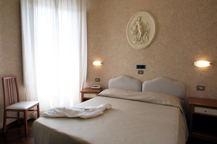 Imagen de la habitación del Hotel Patria, Chianciano Terme. Foto 8
