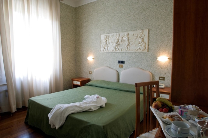 Imagen de la habitación del Hotel Patria, Chianciano Terme. Foto 9
