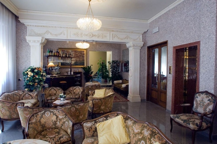 Imagen de los interiores del Hotel Patria, Chianciano Terme. Foto 13