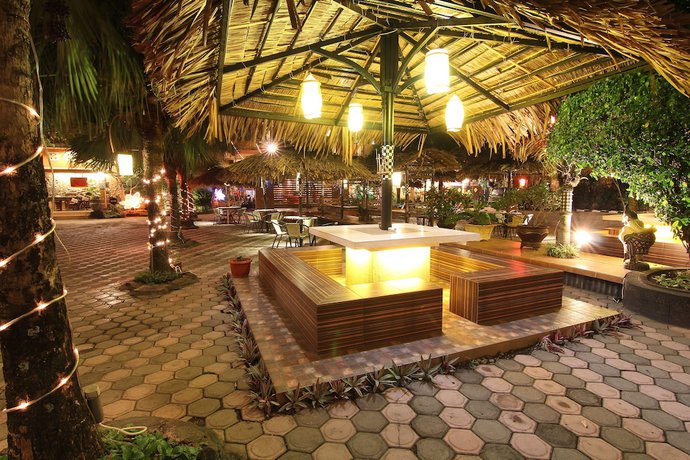 Imagen del bar/restaurante del Hotel Patria Plaza. Foto 2