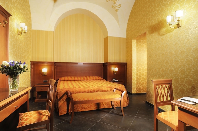 Imagen de la habitación del Hotel Patria, Plaza de la Rep&uacute;blica. Foto 12