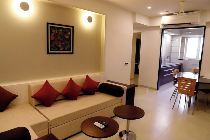 Imagen de la habitación del Hotel Patria Suites, Rajkot. Foto 15