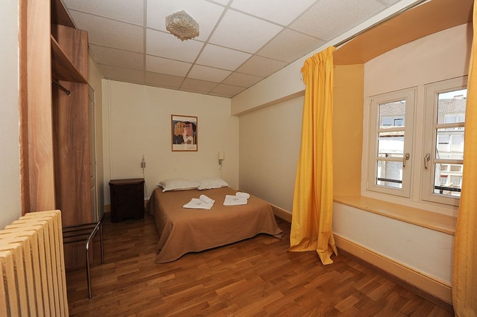 Imagen de la habitación del Hotel Patricia, Estrasburgo. Foto 17