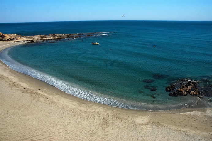 Imagen de los exteriores del Hotel Patricia, Sotogrande. Foto 16