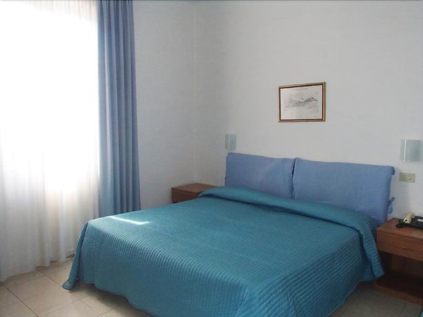 Imagen de la habitación del Hotel Patrizia, Massa. Foto 3