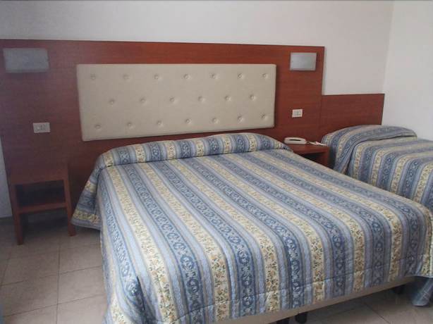 Imagen de la habitación del Hotel Patrizia, Massa. Foto 5