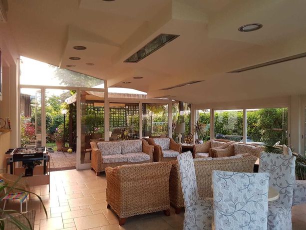 Imagen de los exteriores del Hotel Patrizia, Massa. Foto 14