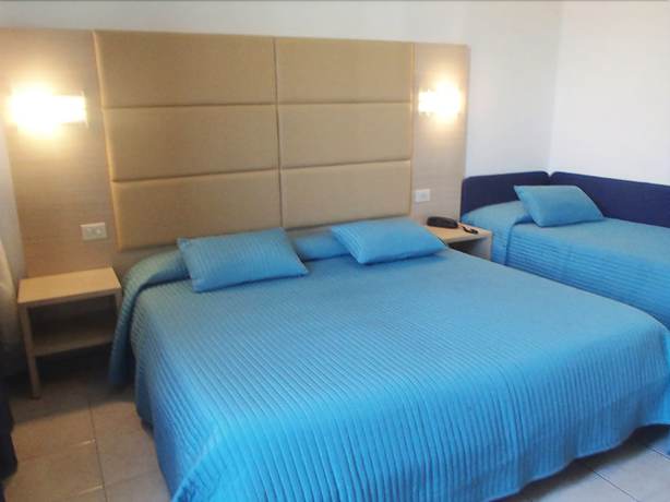 Imagen de la habitación del Hotel Patrizia, Massa. Foto 8