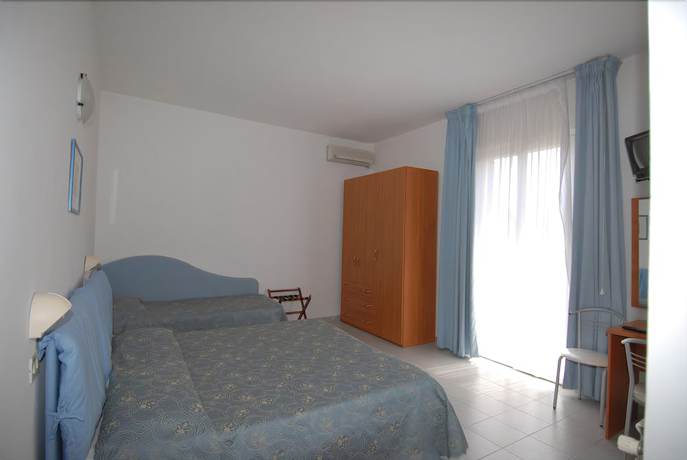 Imagen de la habitación del Hotel Patrizia, Massa. Foto 9