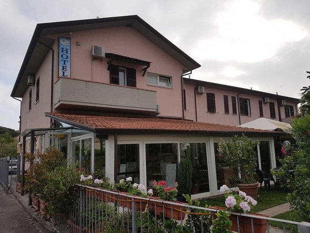 Imagen general del Hotel Patrizia, Massa. Foto 1