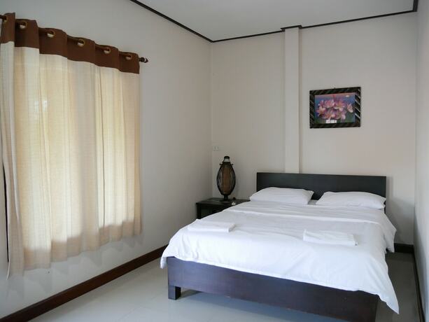 Imagen de la habitación del Hotel Pattana Resort. Foto 20