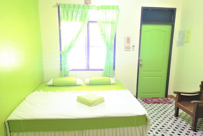 Imagen de la habitación del Hotel Pattaraporn. Foto 35