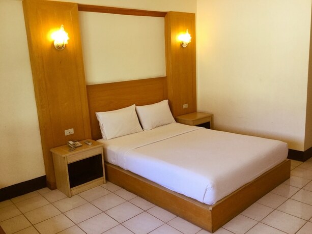 Imagen de la habitación del Hotel Pattaya At Nine. Foto 13