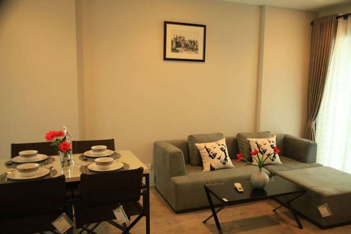 Imagen general del Hotel Pattaya Central Sea View Pool Suite. Foto 2