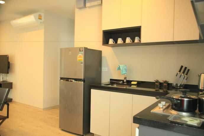 Imagen general del Hotel Pattaya Central Sea View Pool Suite. Foto 8