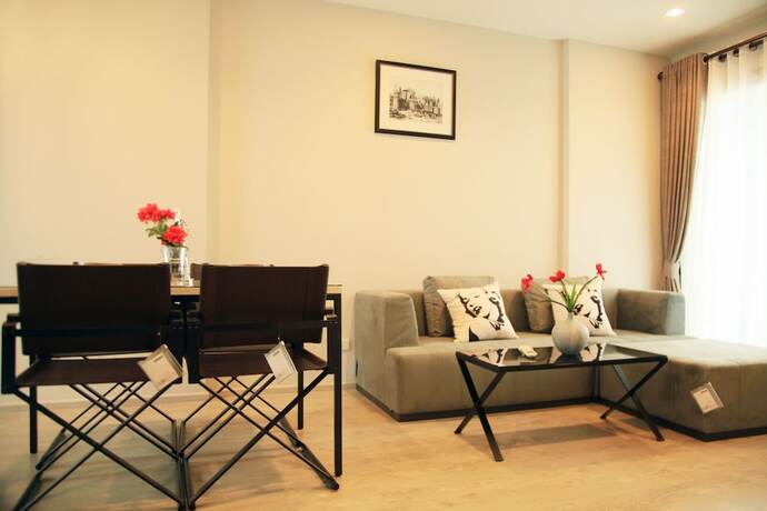 Imagen general del Hotel Pattaya Central Sea View Pool Suite. Foto 10