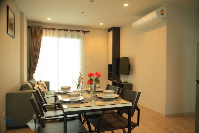 Imagen general del Hotel Pattaya Central Sea View Pool Suite. Foto 12