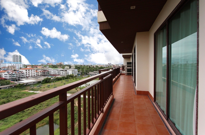 Imagen de los interiores del Hotel Pattaya City Resort. Foto 14