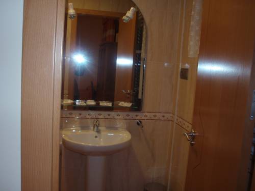Imagen de la habitación del Hotel Pattaya. Foto 5